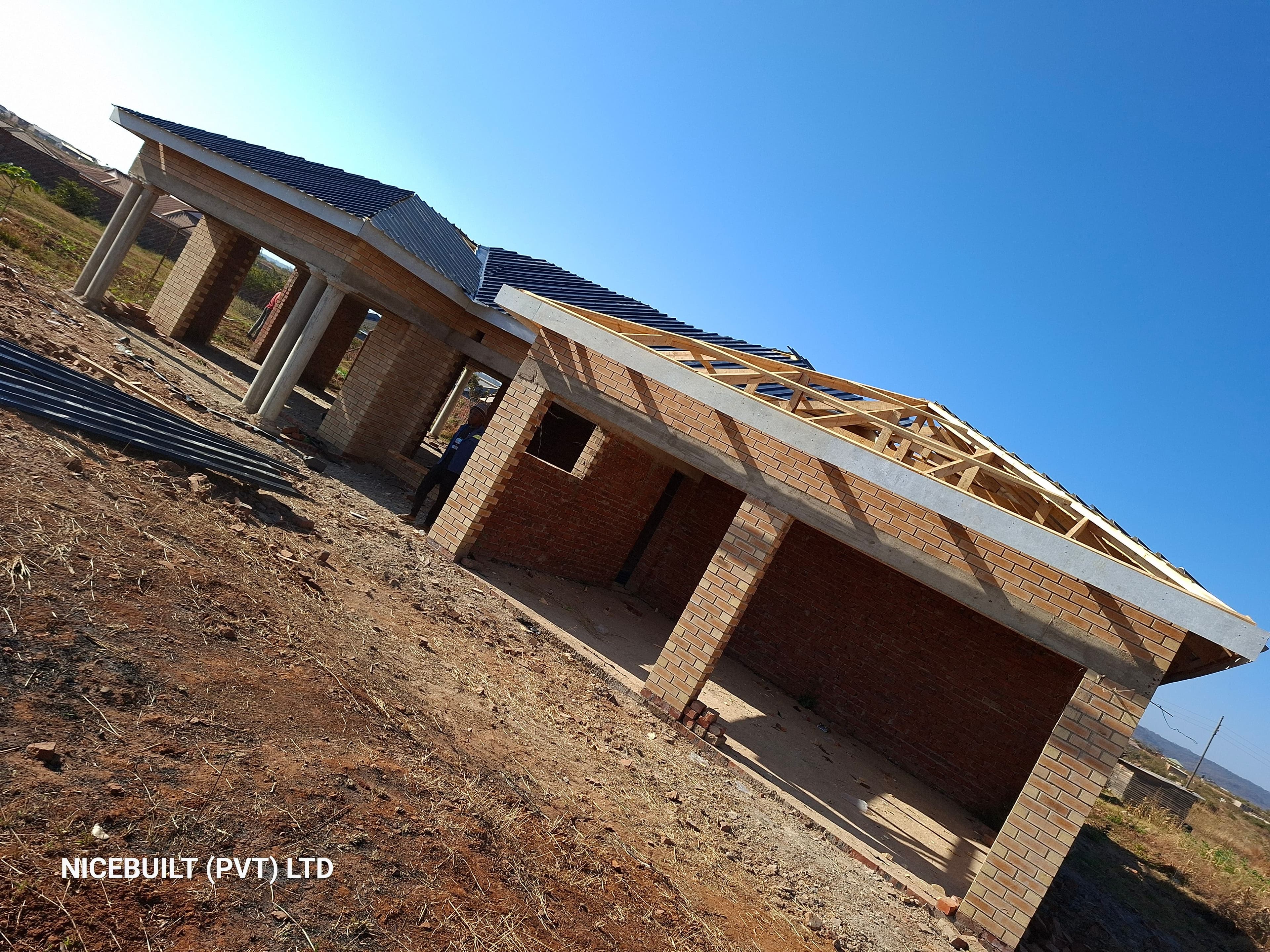 ROOFING - Image 6