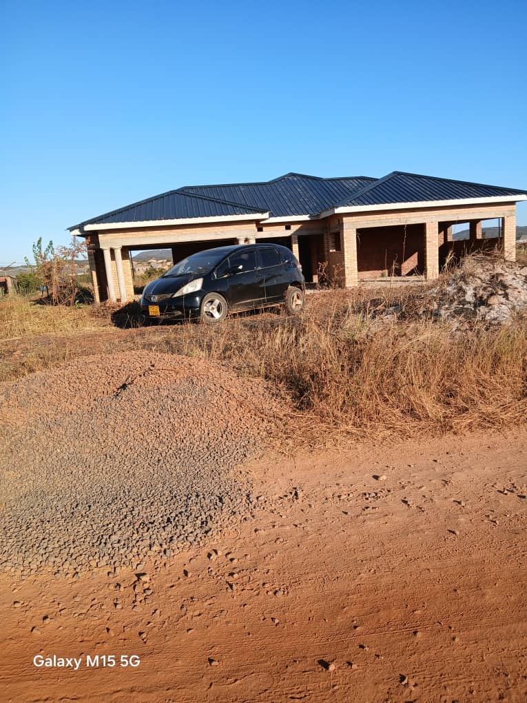 ROOFING - Image 3